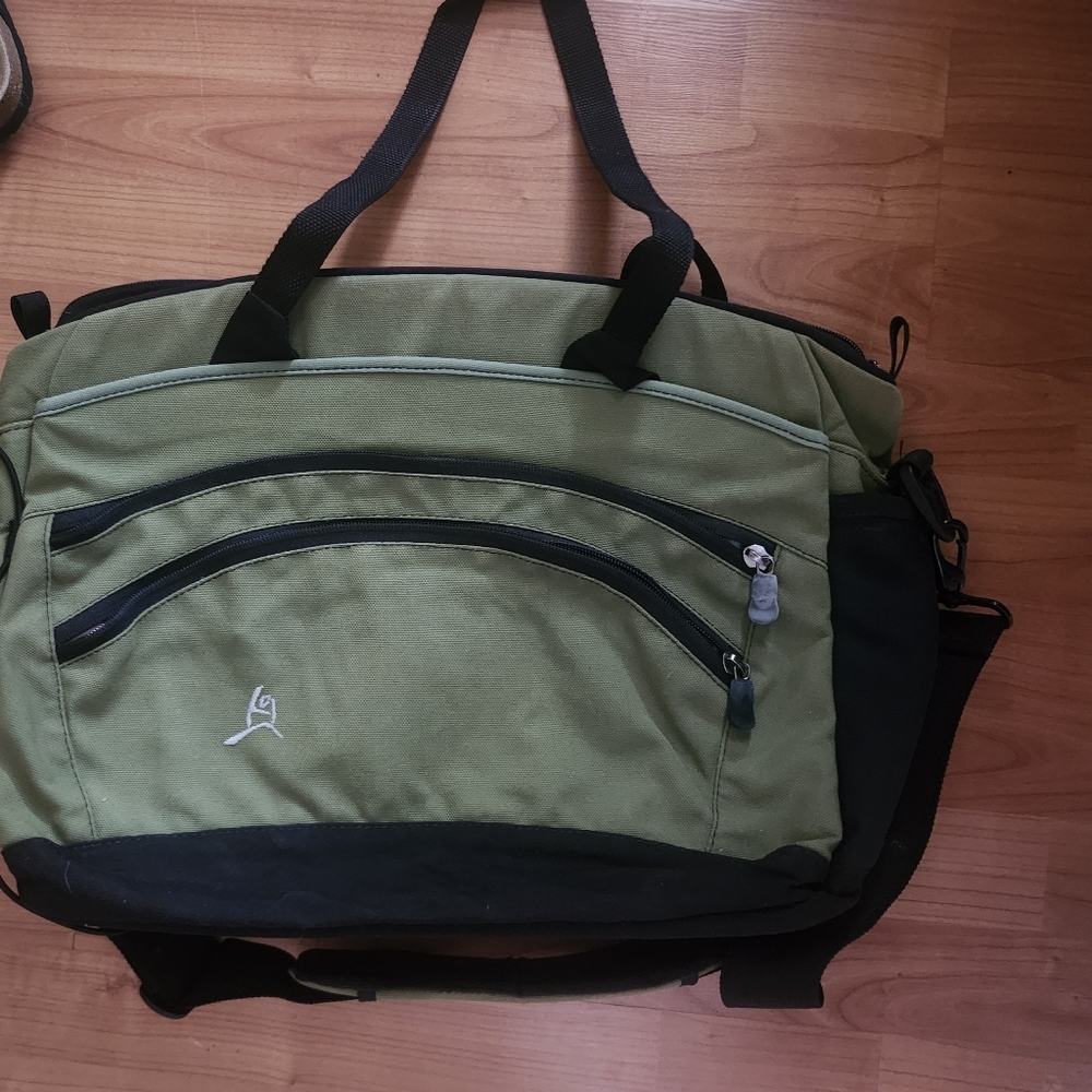 Outdoor Research Messenger Bag Green Versatile Laptop Versatile olive green me - Picture 2 of 4